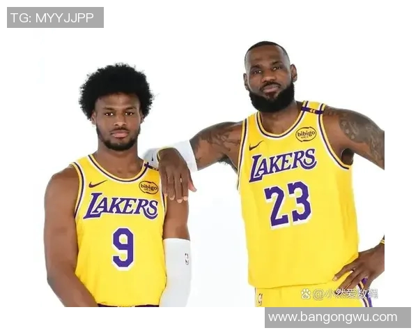 国王与勇士季前赛精彩录像回顾全场亮点与精彩瞬间分析